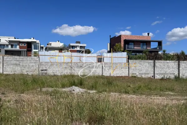 Imagem secundária do Condomínio Le Parc 