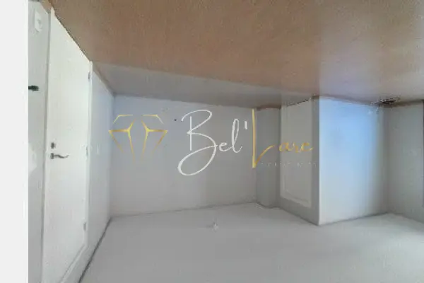 Imagem secundária do The Front