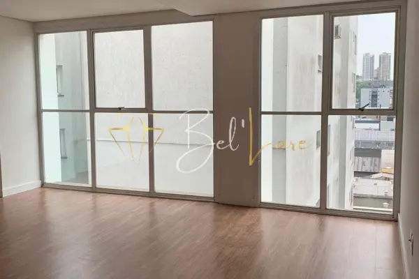 Imagem secundária do Comercial Century Home e Office